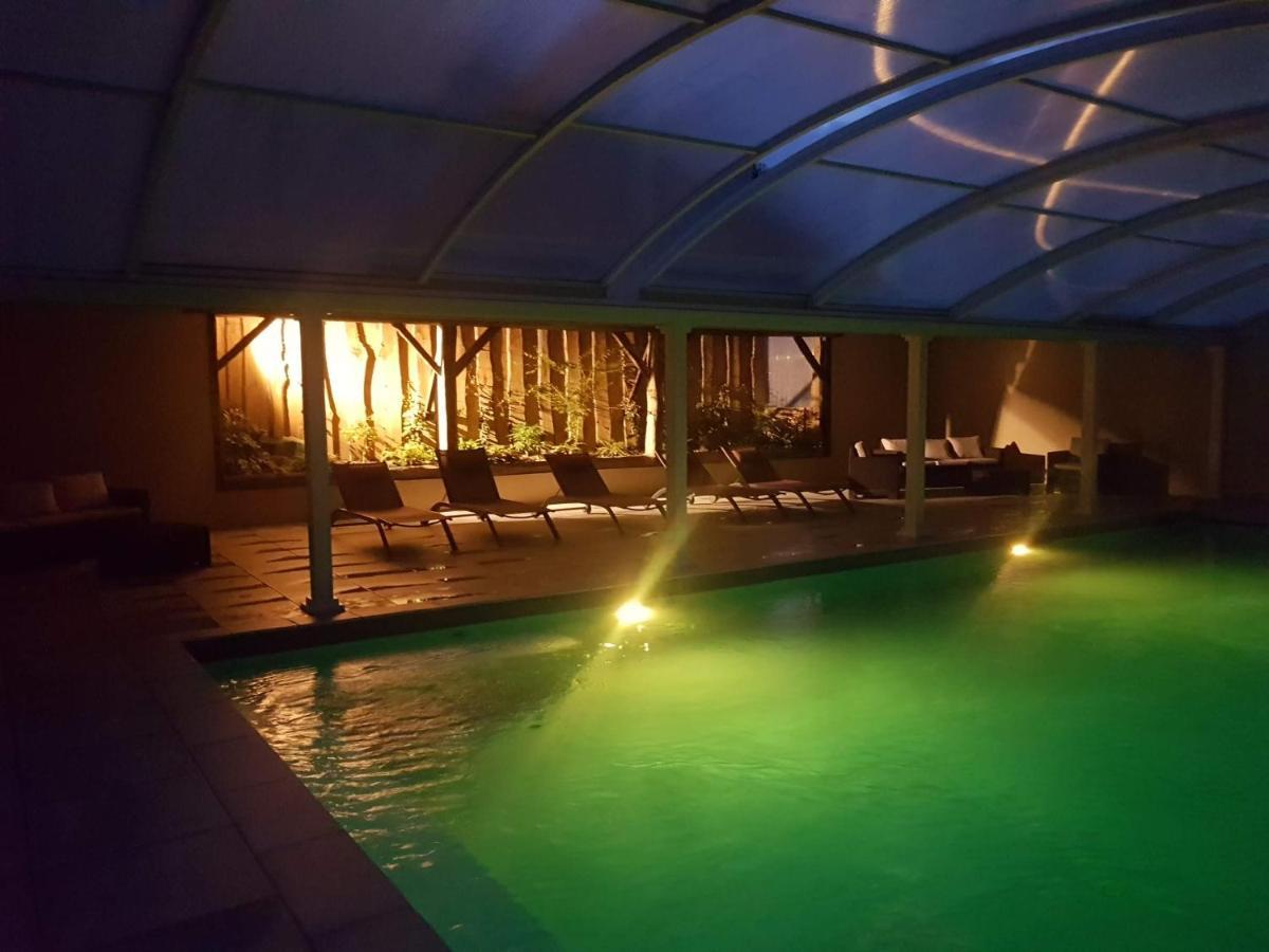 Les Gites Du Haut Pin Calorguen Exterior photo
